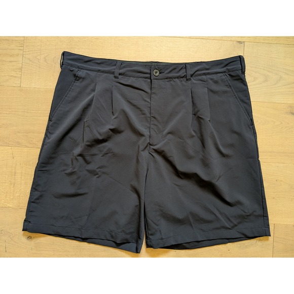 Reebok Golf Shorts‎ Pleated Front Moisture Wicking Black Mens Size 46 - Picture 1 of 7